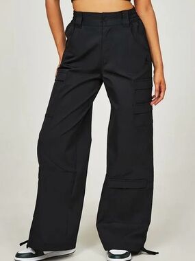 Nike Jordan Womens High Waist Chicago Cargo Pant - Black - Size XS- Black